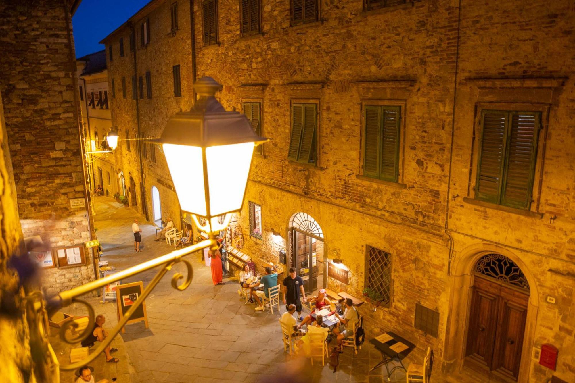 Casa Raffaella 1 Tuscan Charm In Medieval スヴェレート エクステリア 写真